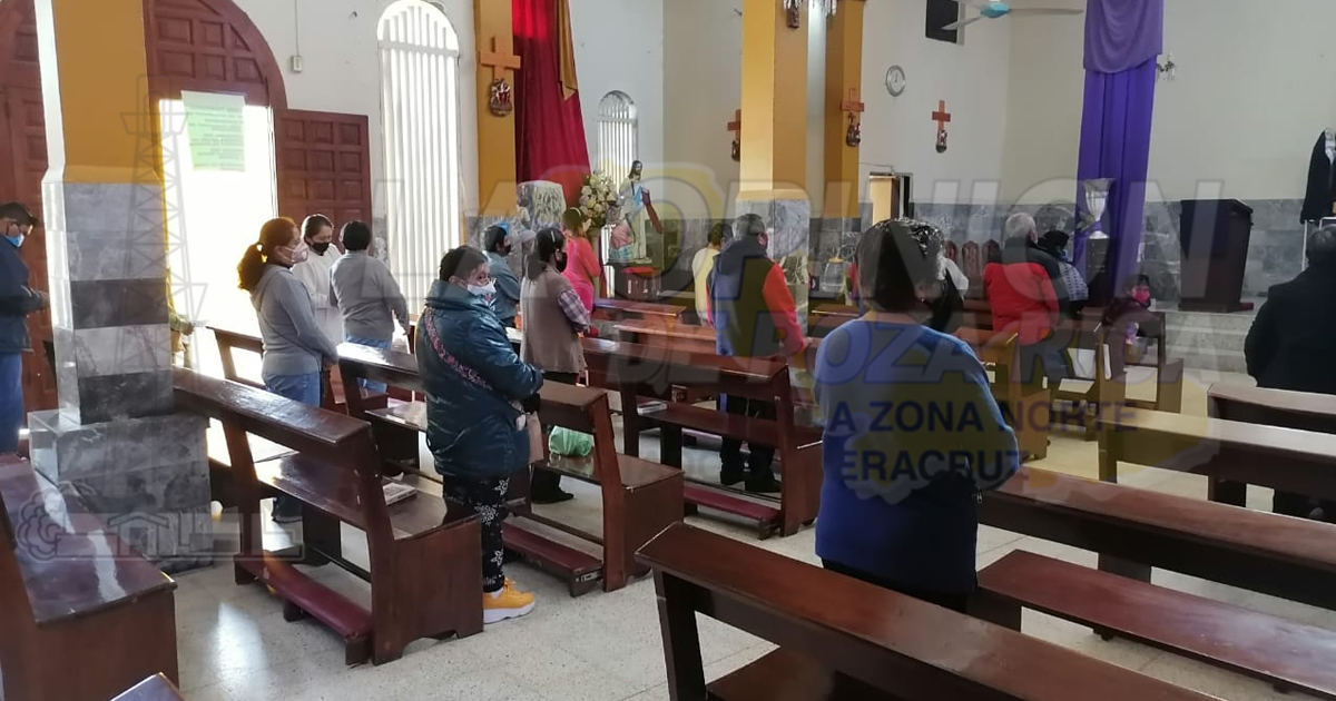 Párrocos se adaptan a nuevas medidas sanitarias por la Covid-19