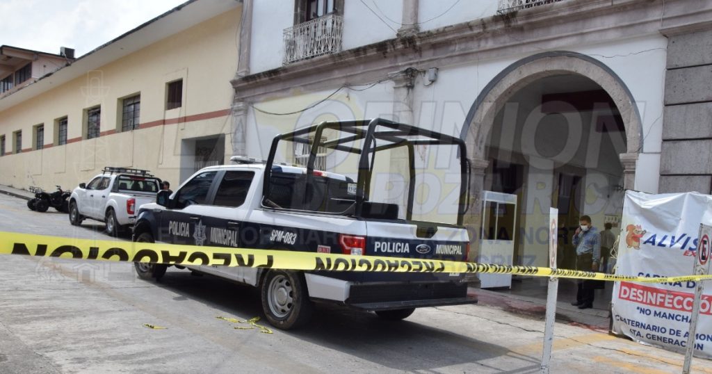 Cierran palacio municipal por acciones de combate a la delincuencia.