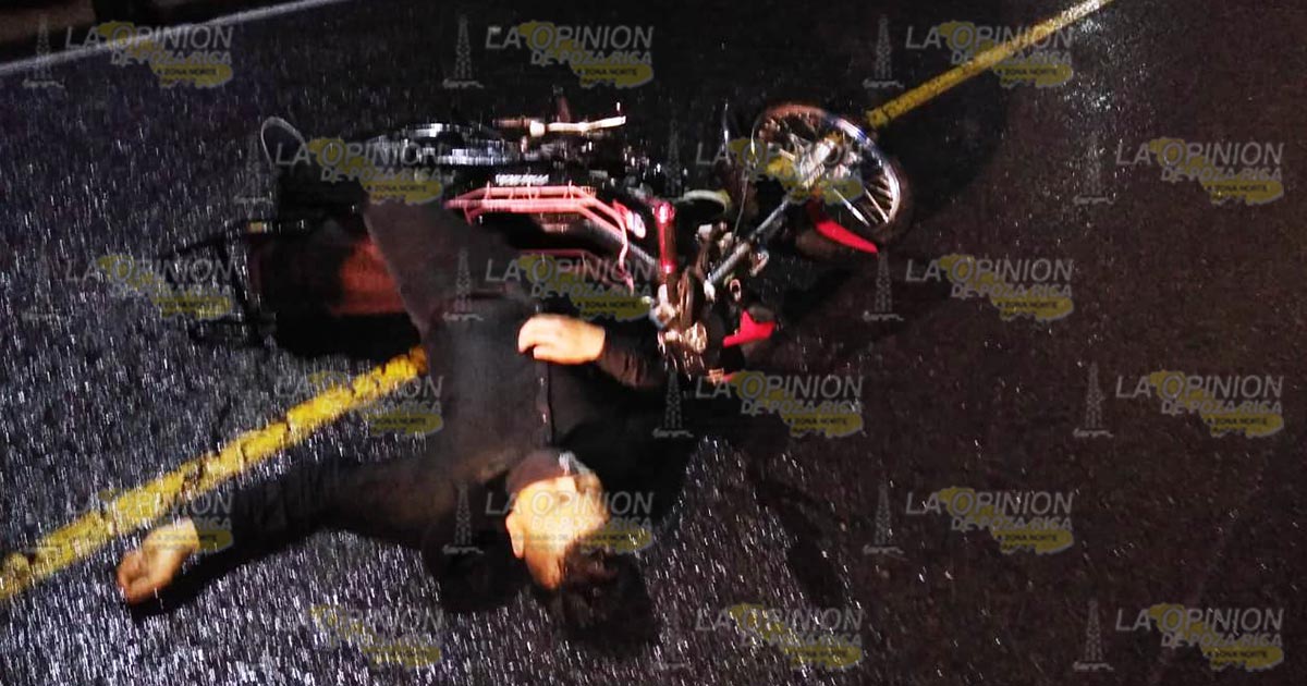 Ebrio motociclista se accidenta en Tlapacoyan