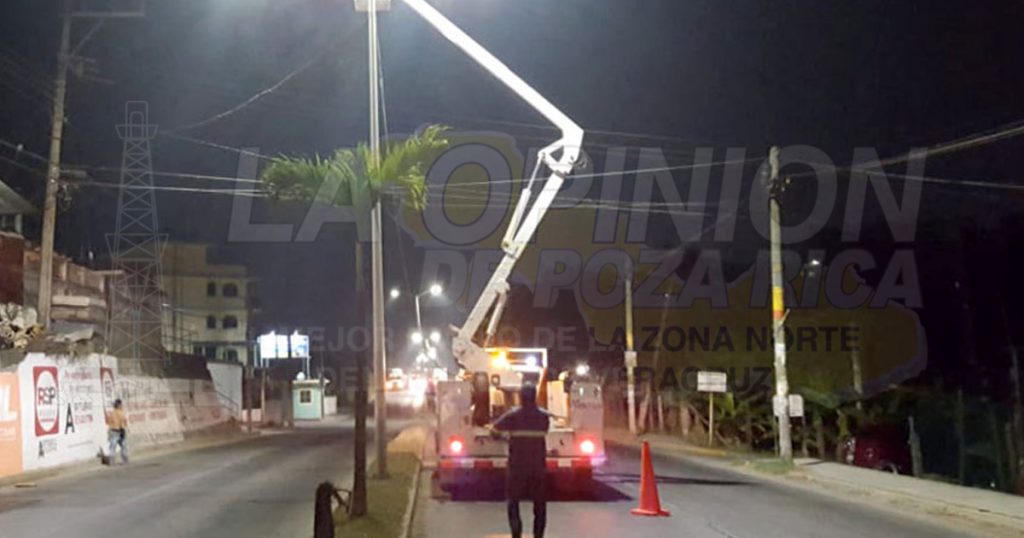 Ineficiente alumbrado en colonias