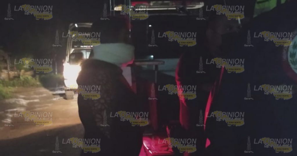 Mesalina herida de dos botellazos