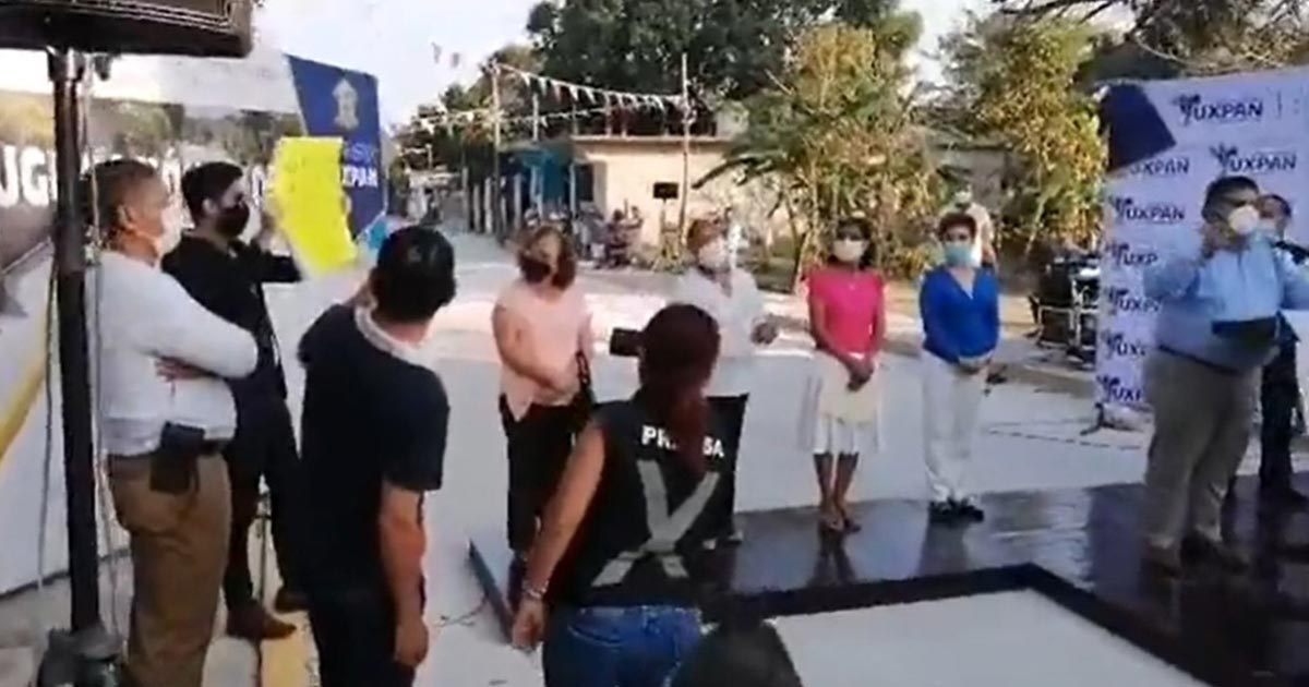 Puras migajas de Toño a tuxpeños