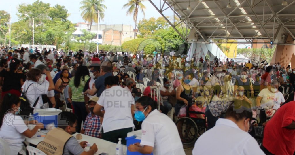 25 mil 646 adultos mayores pozarricenses vacunados contra el Covid 19