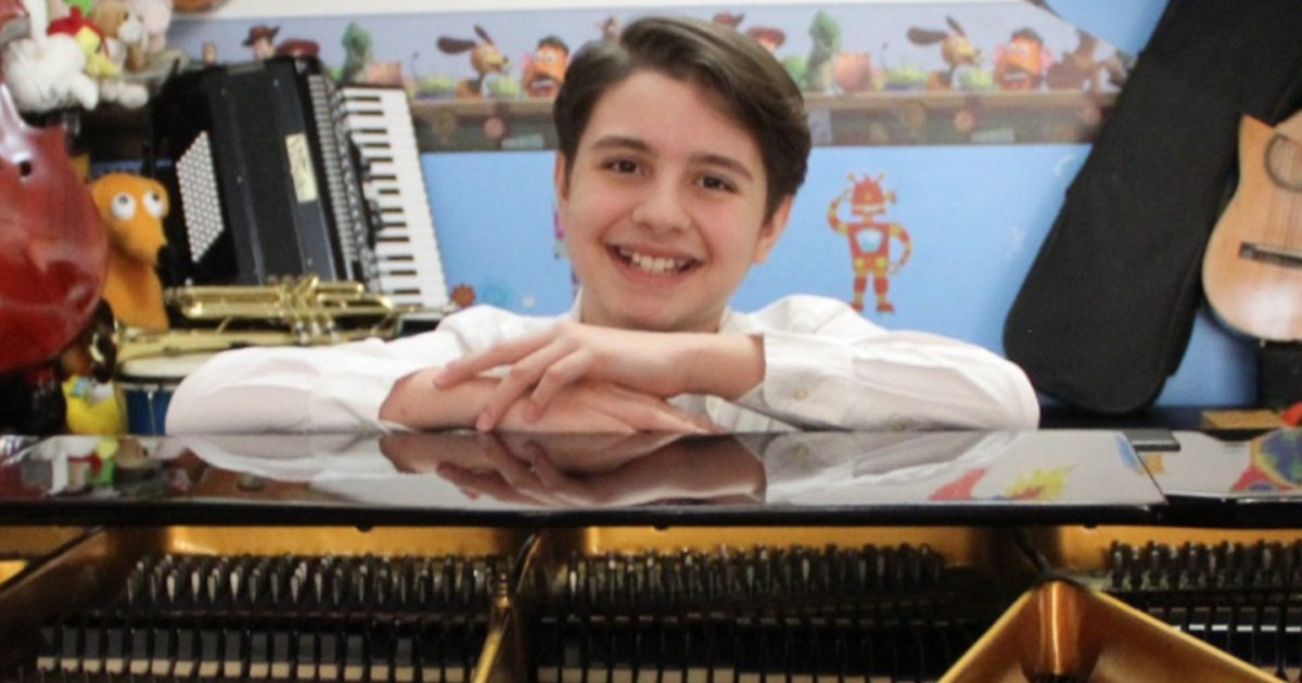 ¡Un prodigio! Alexander Vivero, el pianista mexicano de 12 años que tocará en Nueva York