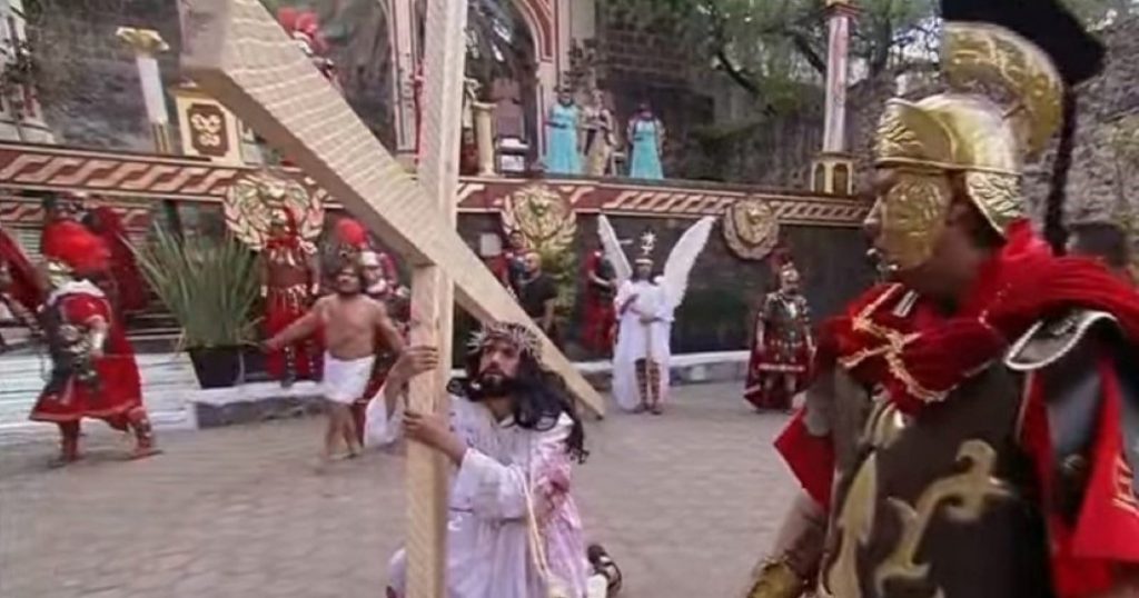 Iztapalapa realiza 178 representación de Pasión de Cristo: minuto a minuto