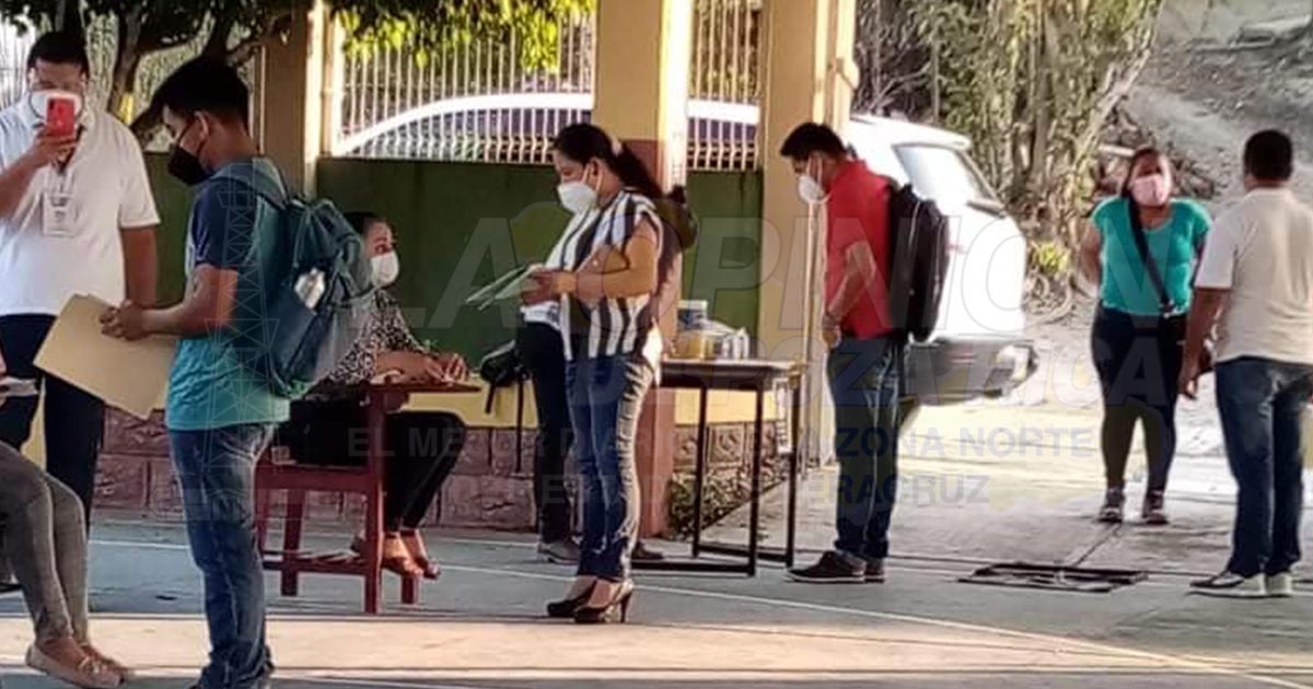 Aspirantes a CAEL y SEL hacen examen