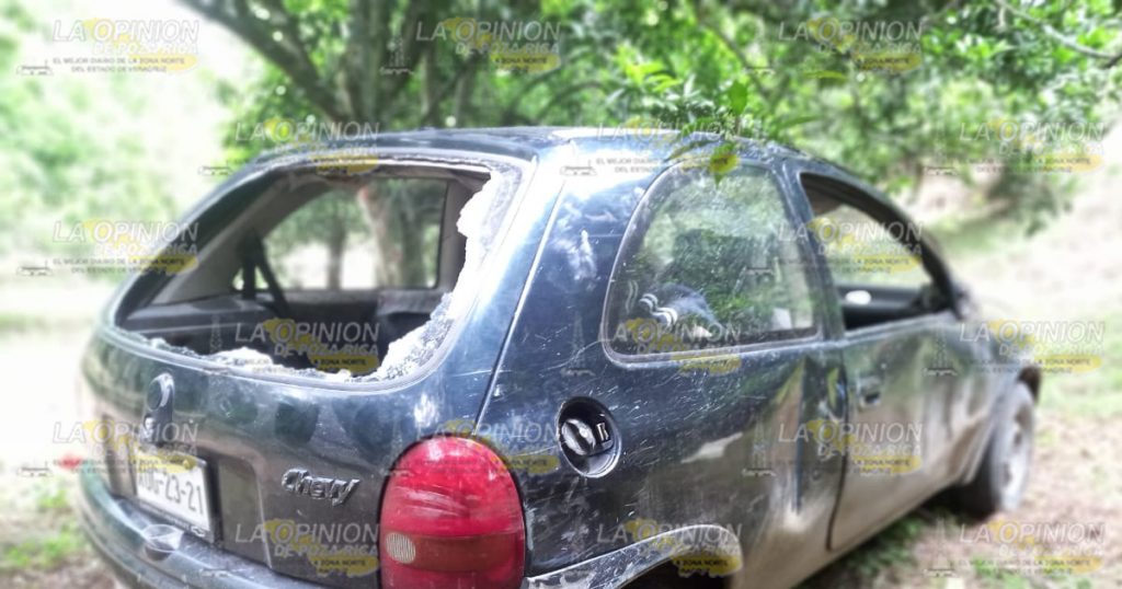 En La Otra Banda vuelca y lo dejan abandonado en Tlapacoyan