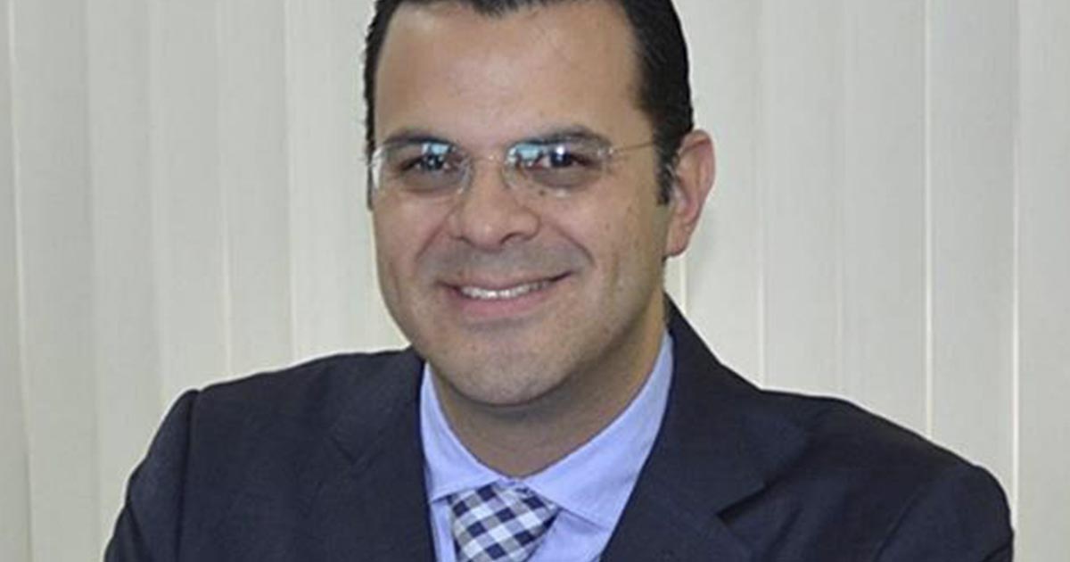 Reciclan a cercanos de Javier Duarte para diputados