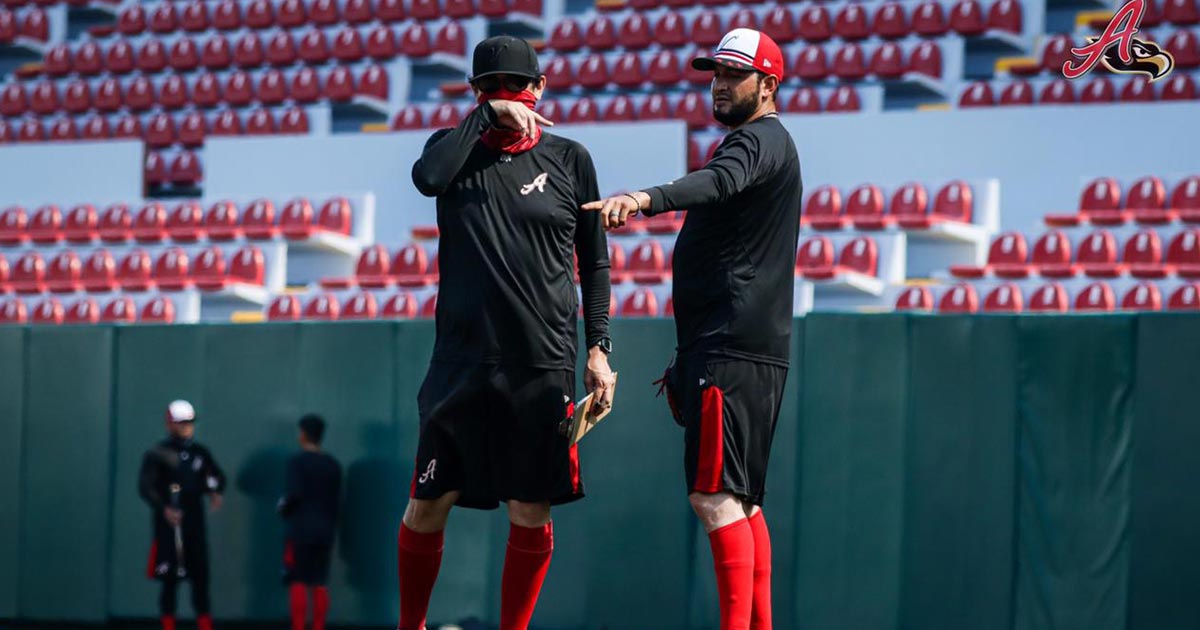 ¡El Rey calienta al brazo!