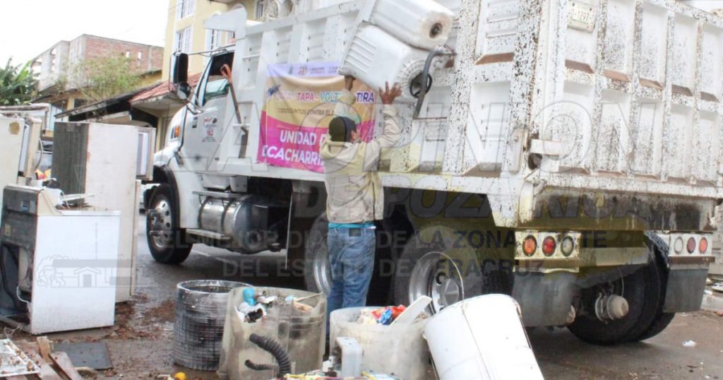 Invitan a la población sumarse a la jornada de descacharrización en Coatzintla