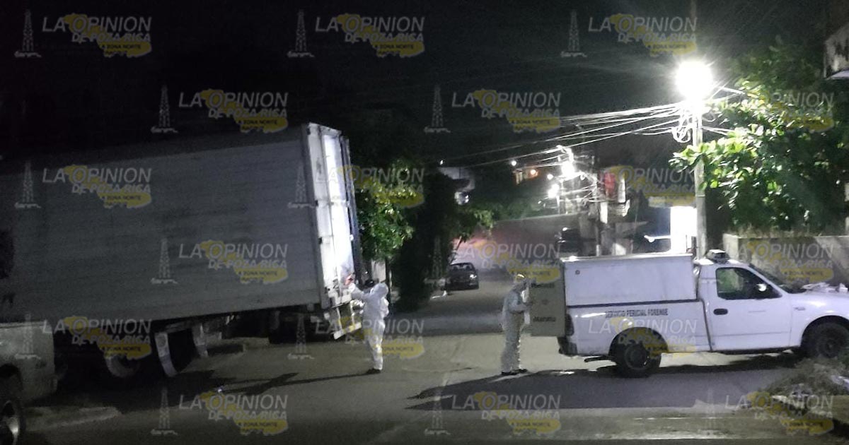 Llega cadáver al Semefo, a espera de ser identificado