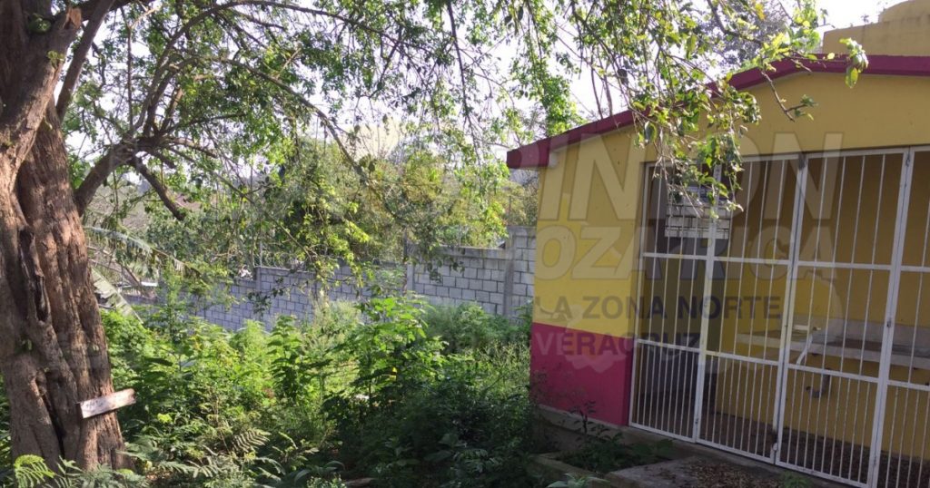 La telesecundaria "Morelos", de Coatzintla, no volverá a clases presenciales