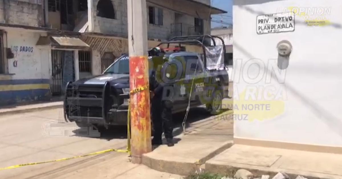 Aseguran Autopartes Gómez tras cateo