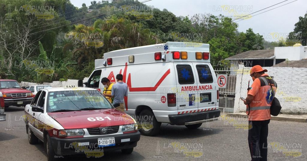 Taxista provoca accidente