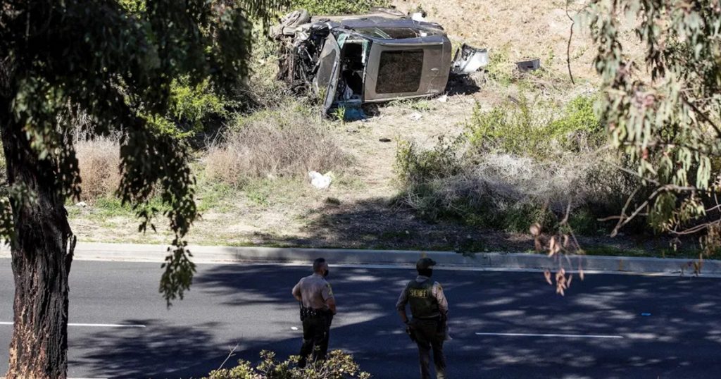 Tiger Woods creía que estaba en otro estado cuando se accidentó en California, revela informe