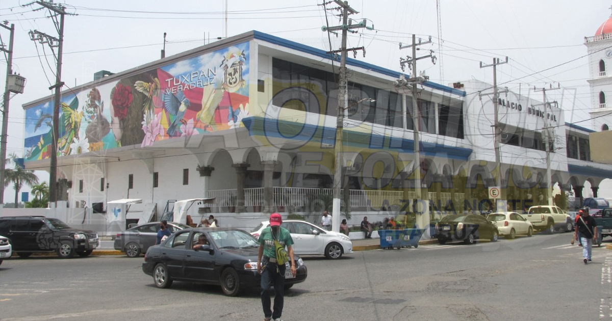 Empañan el festejo obrero