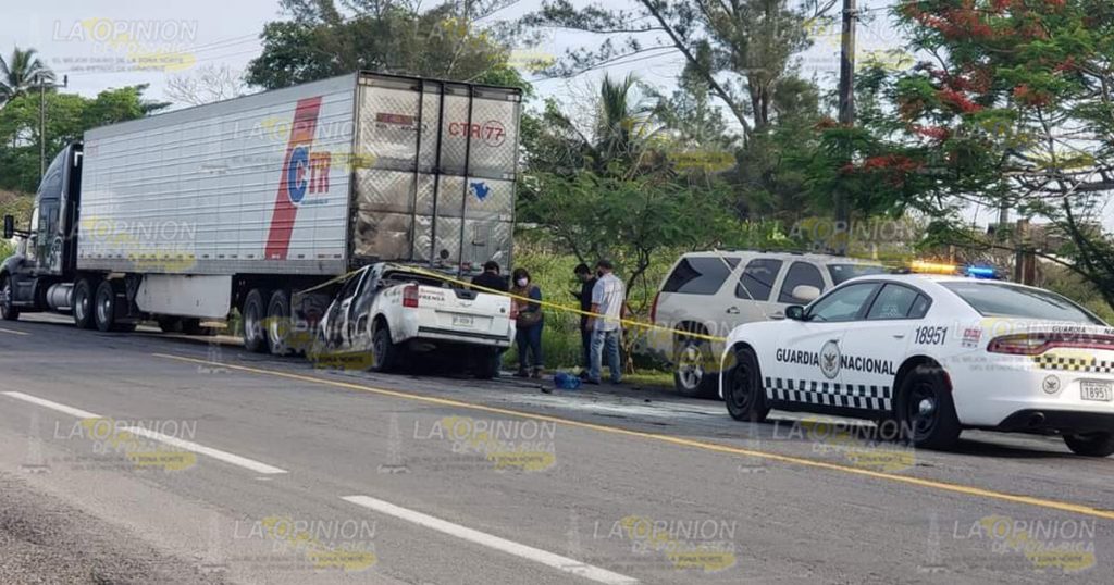 Fallece reportero en brutal accidente