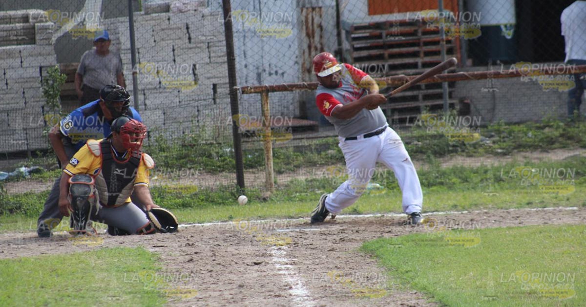 ¡Manolo gana e iguala la serie!
