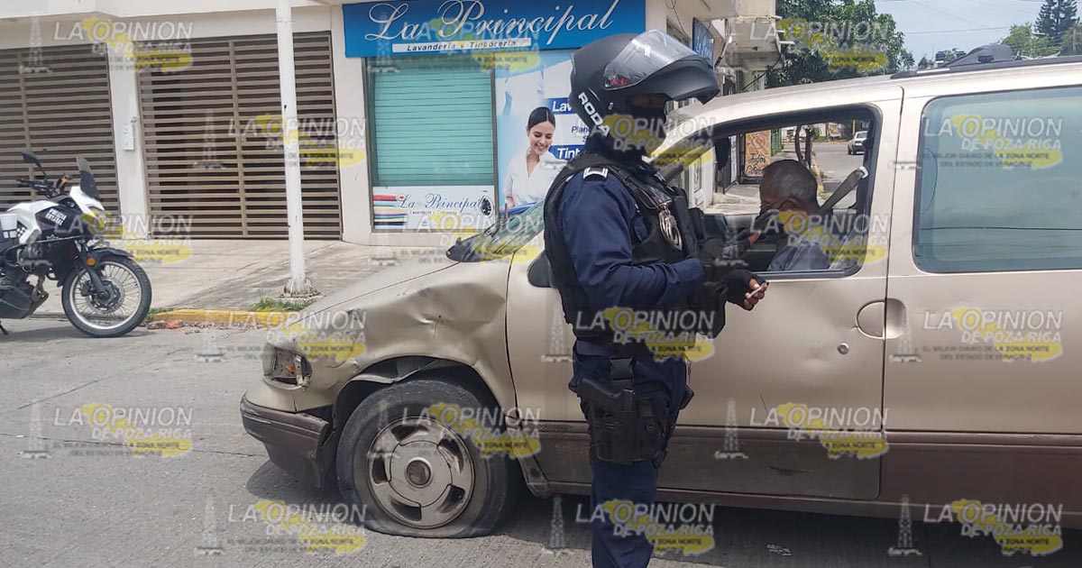 Motociclistas lesionados en accidente