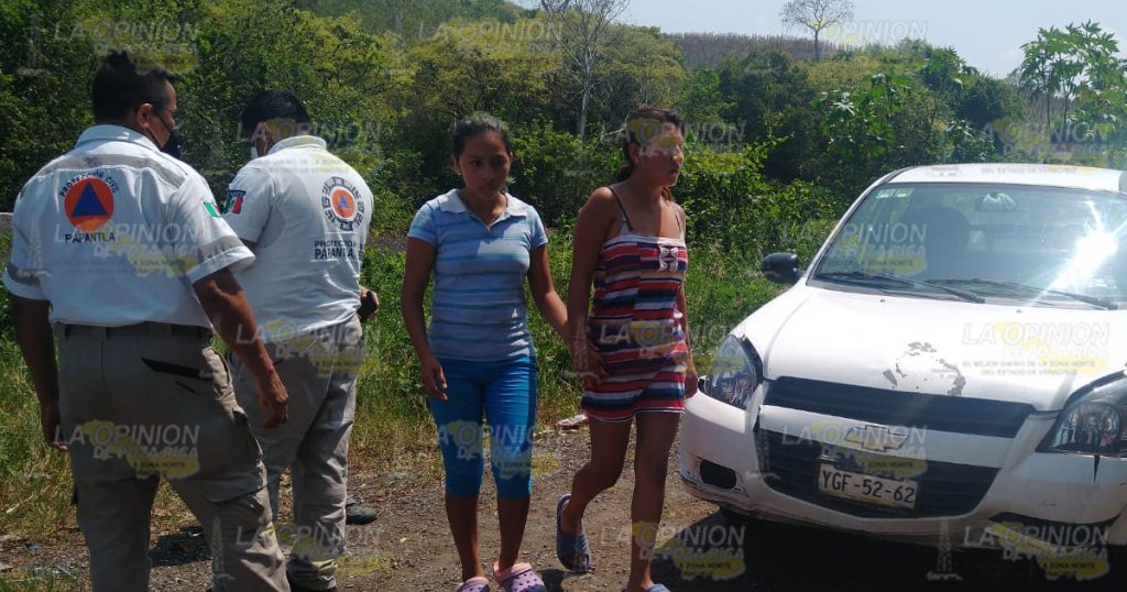 Particular se sale del camino