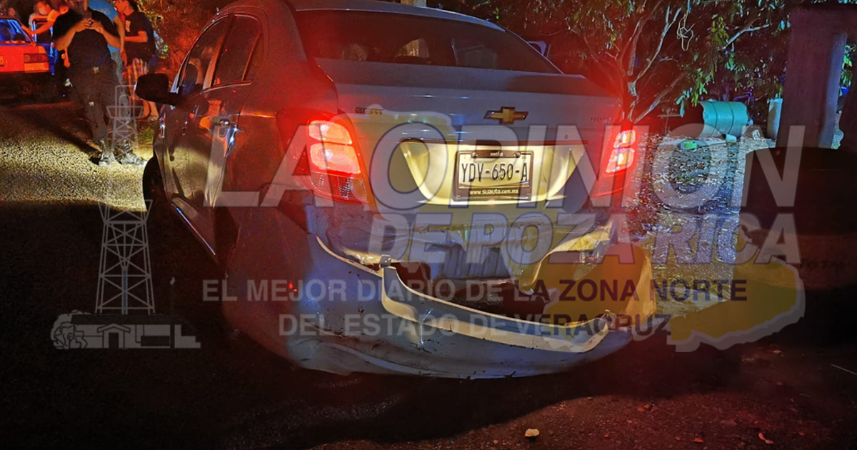 Herido en choque de taxi