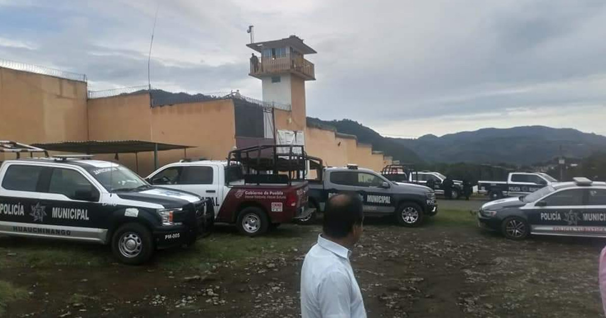 Un custodio herido, deja riña en CERESO