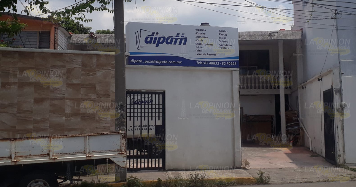 Roban en papelería, por la noche ingresaron