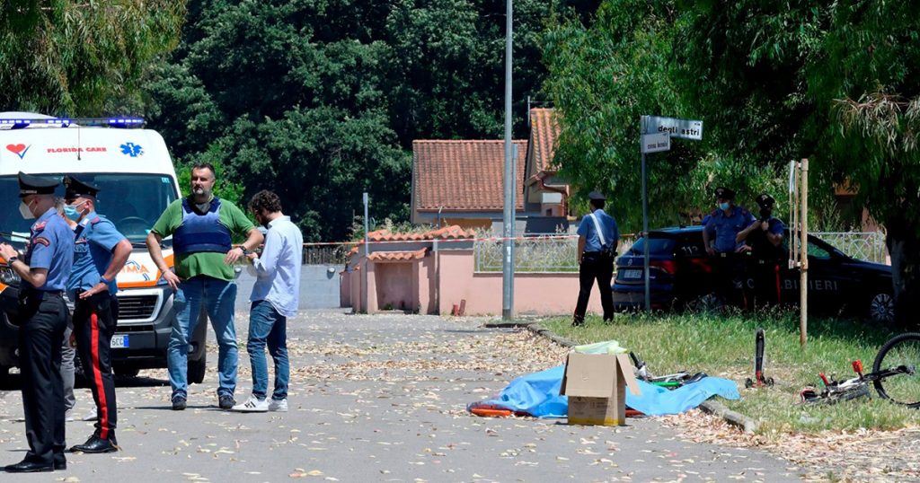 Mata a abuelito y dos hermanitos en Roma