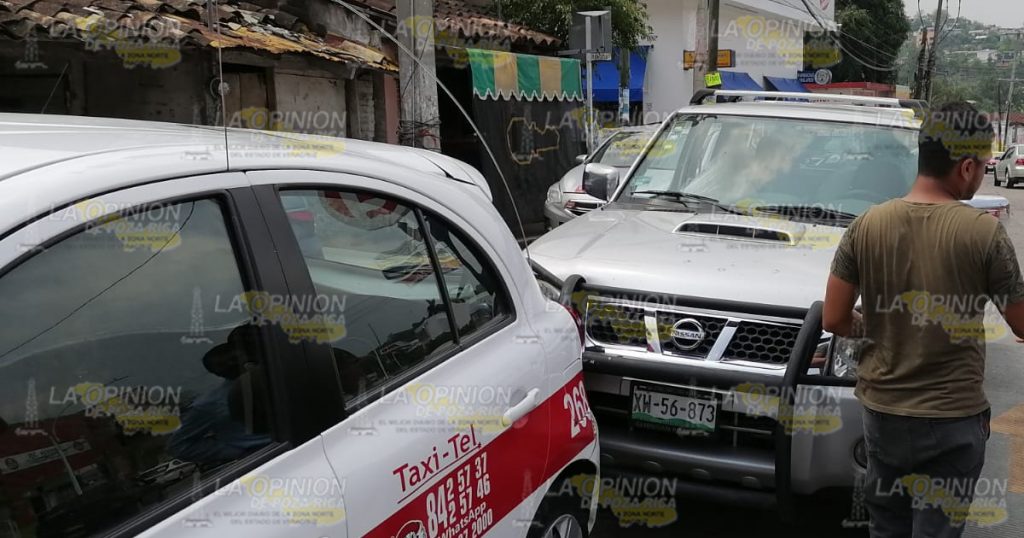 No hace alto y choca por alcance