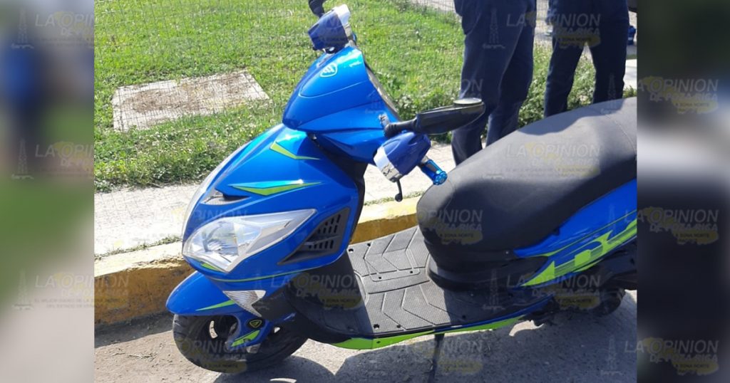 Derribadas por una camioneta