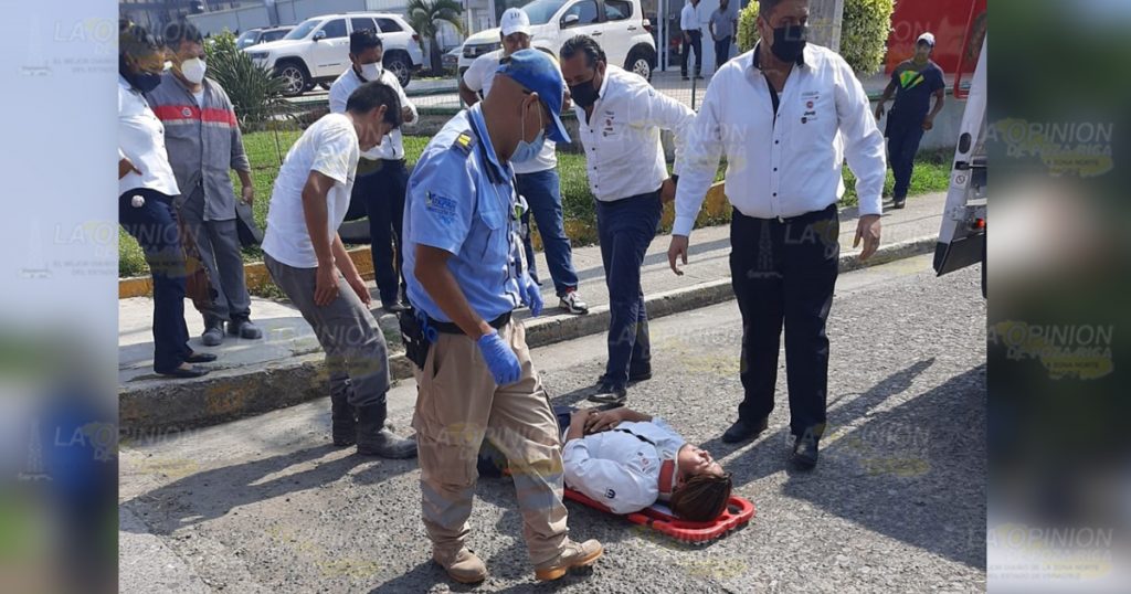 Derribadas por una camioneta