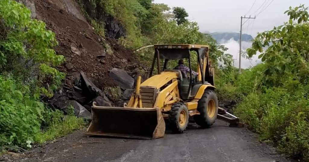 Derrumbe en Xicotepec