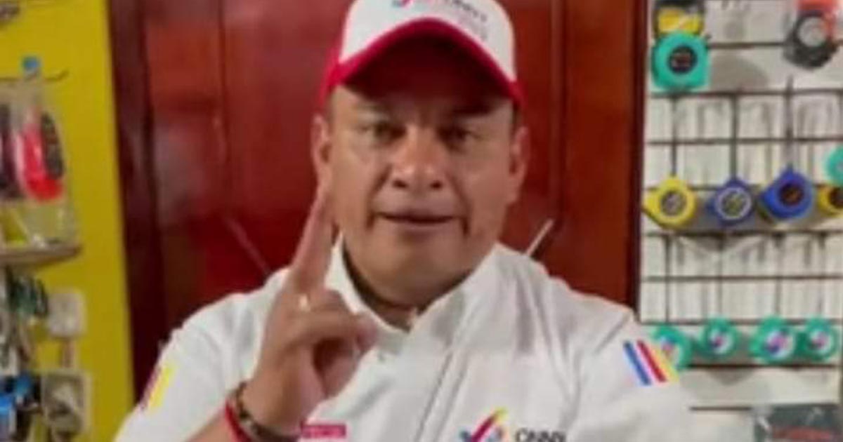 Detienen a Johny Domínguez, aspirante por el distrito de Perote