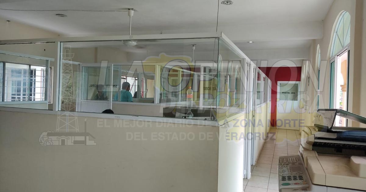 Inconformidad en empleados municipales