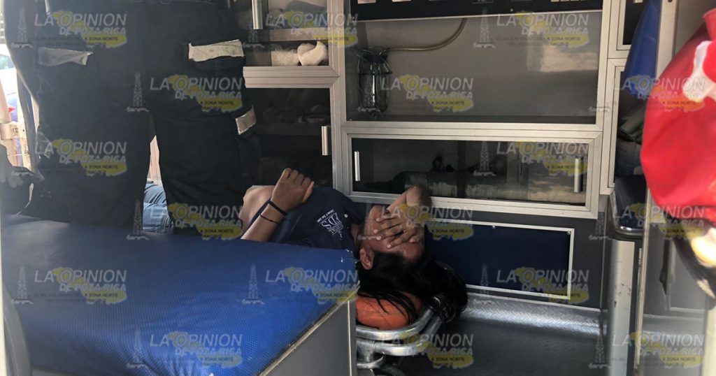 (+ Video) Mujer lesionada en tremendo accidente en Poza Rica