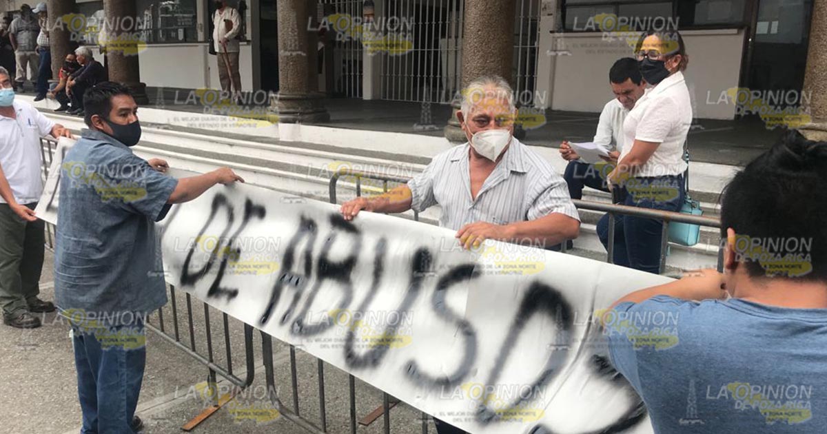 Otra manifestación contra el alcalde de Tuxpan