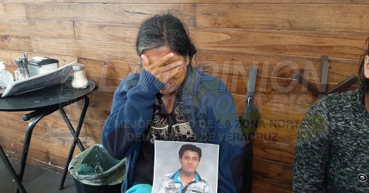 Pide ayuda al Gobernador para regresar el cuerpo de su hijo