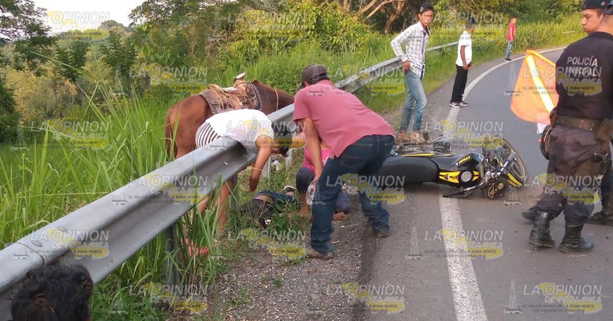 Se mata motociclista de Tepetzintla en aparatoso accidente