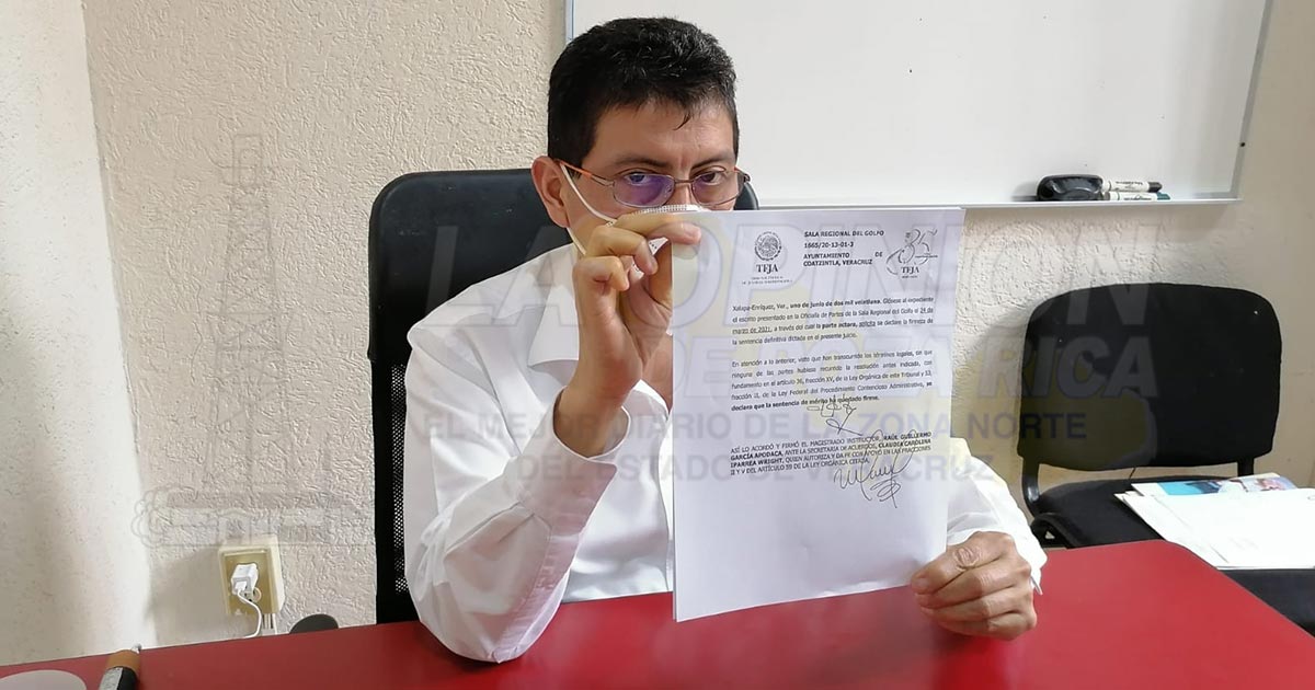 Sin adeudos al SAT ayuntamiento de Coatzintla: Javier Vázquez