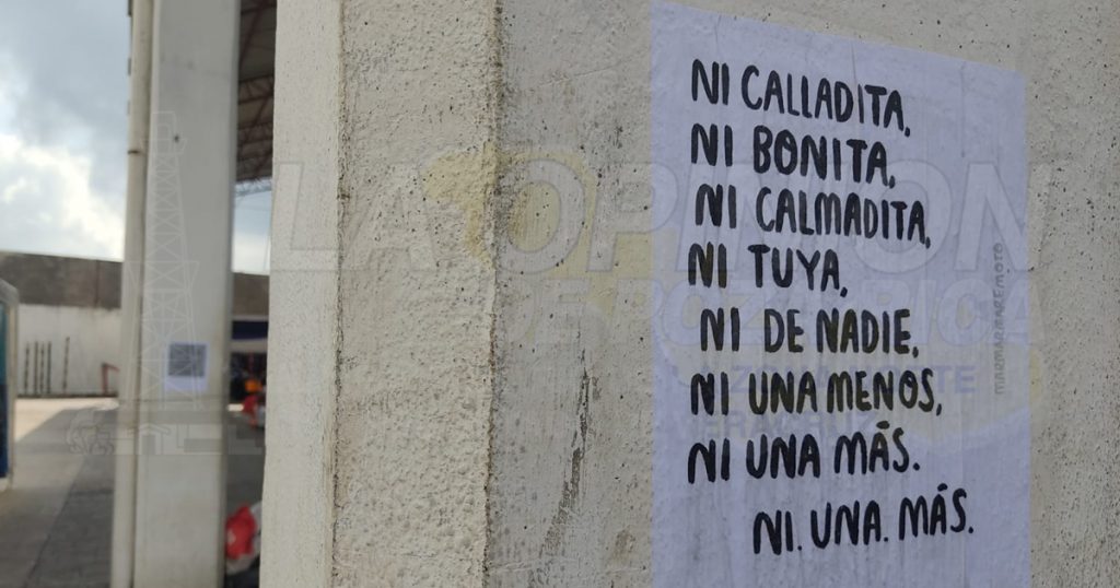 Feministas se manifiestan en "La Uno"