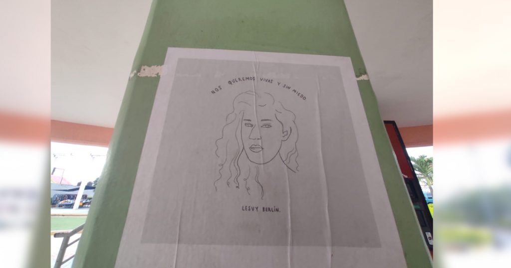 Feministas se manifiestan en "La Uno"