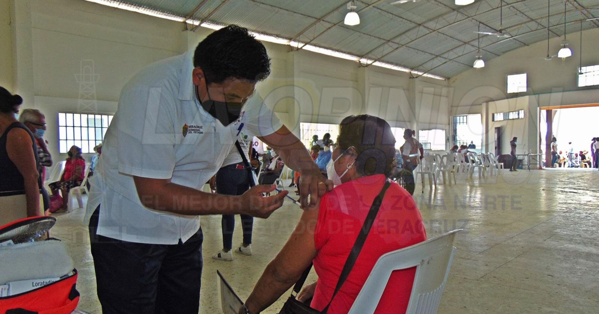 Población de 40 a 49 debe registrarse para vacunación