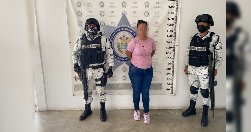 Detienen a una pareja con un arma