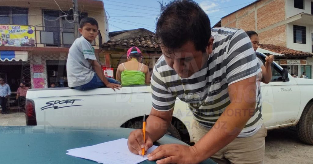 El pueblo en pie de lucha por Banco Bienestar