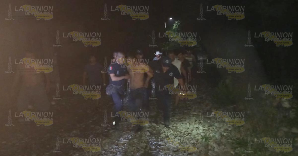 Golpea sus vecinos y dañó un bocho