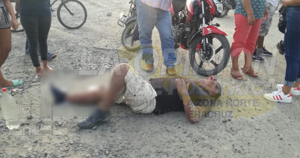 Herido al chocar con un automóvil