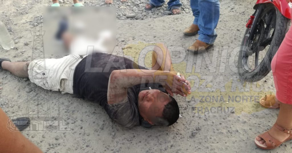 Herido al chocar con un automóvil