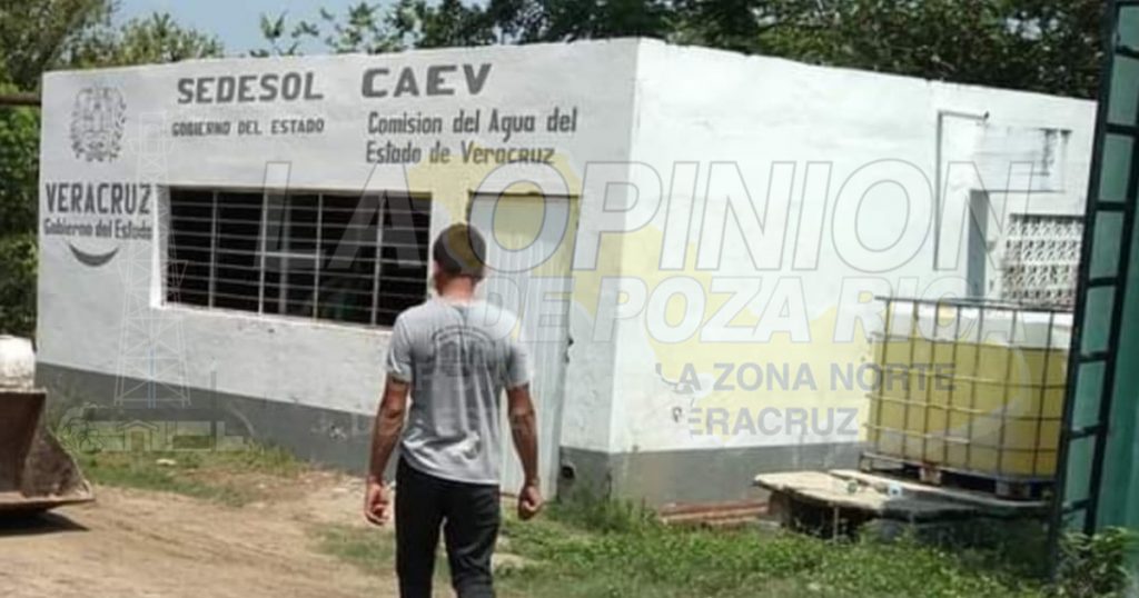 Se quedan sin agua en Cazones por fallas en el sistema de bombeo