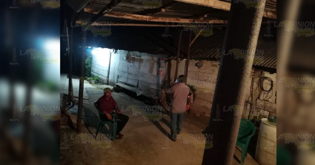 Machetean al agente municipal de Isla de Juan Rosas