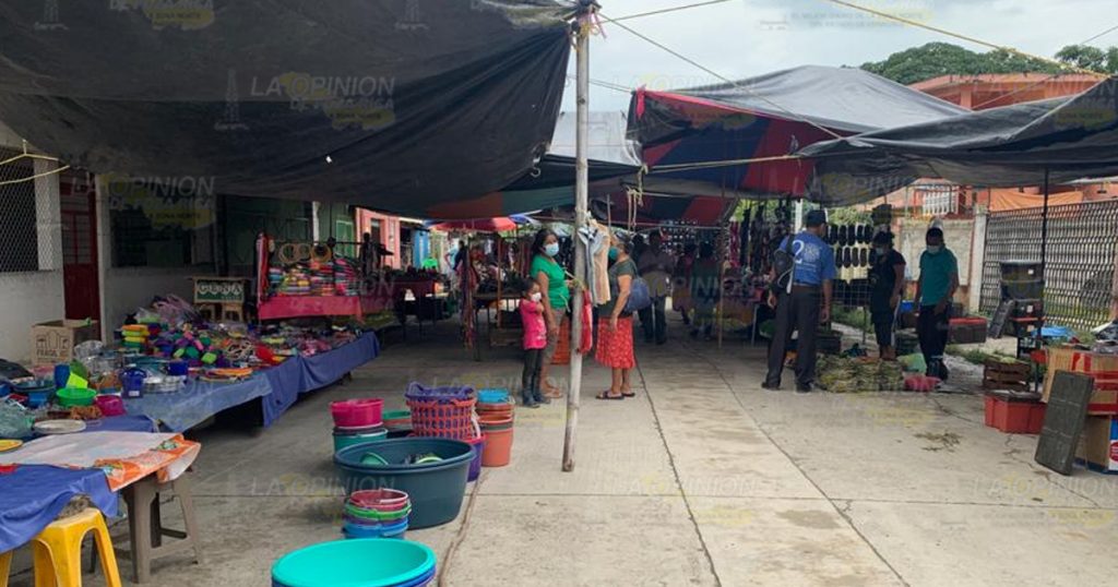 Mano dura contra los comerciantes locales